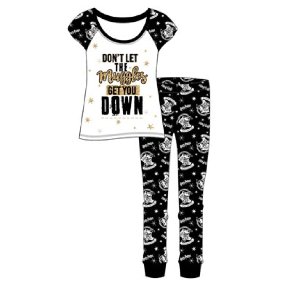 Harry Potter pyjamas. Storlek 45 år (409822195) ᐈ Köp på Tradera Harry Potter pyjamas. Storlek 45 år (409822195) ᐈ Köp på Tradera